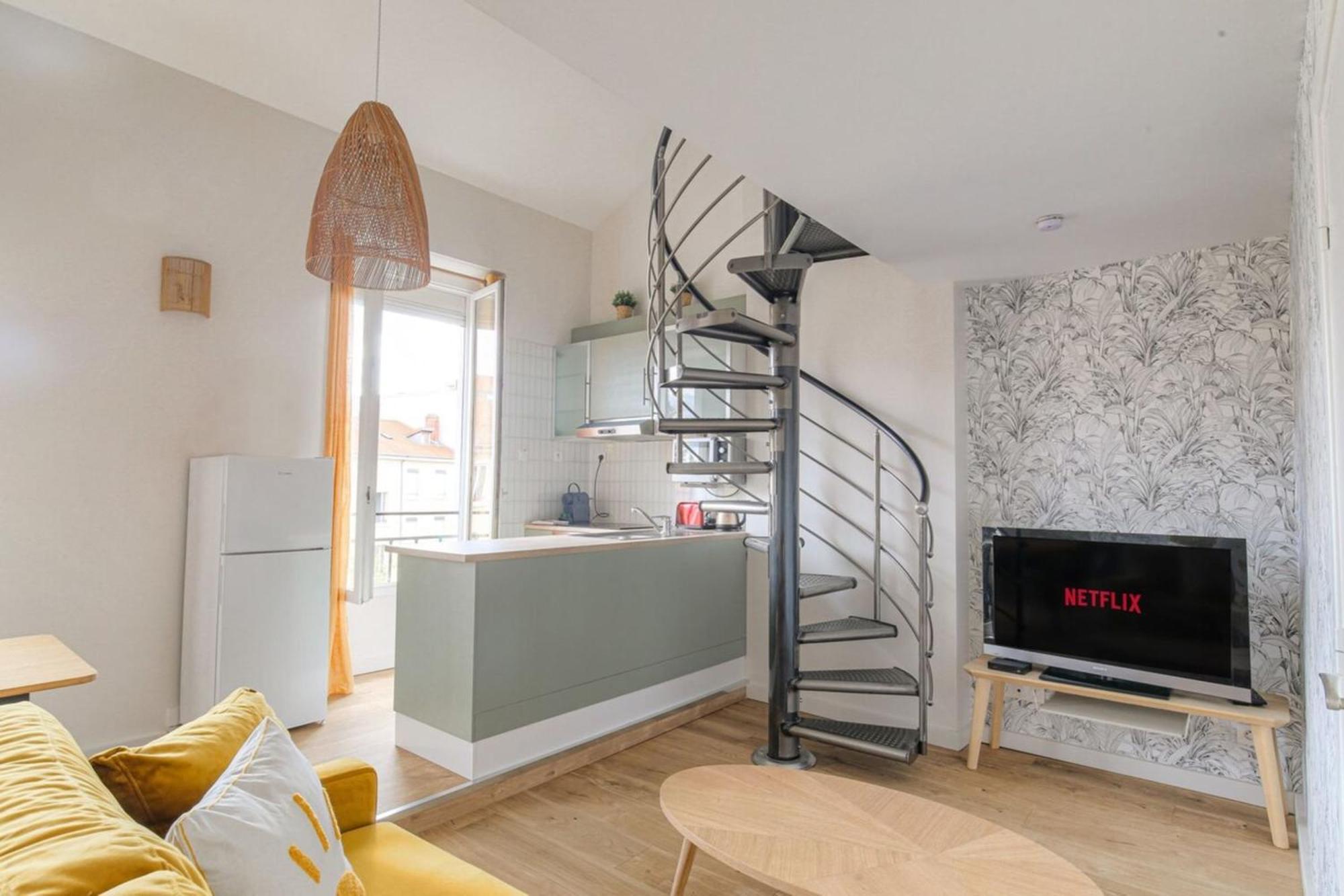リヨンDuplex Spacieux Et Design Proche La Part-Dieuアパートメント エクステリア 写真